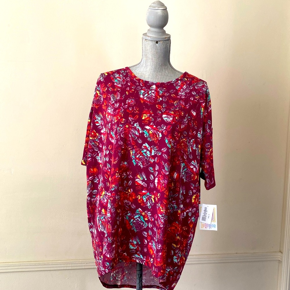 LuLaRoe “IRMA” HIGH-LOW TUNIC OVERSIZED TOP SIZE SMALL🌟NWT🌟